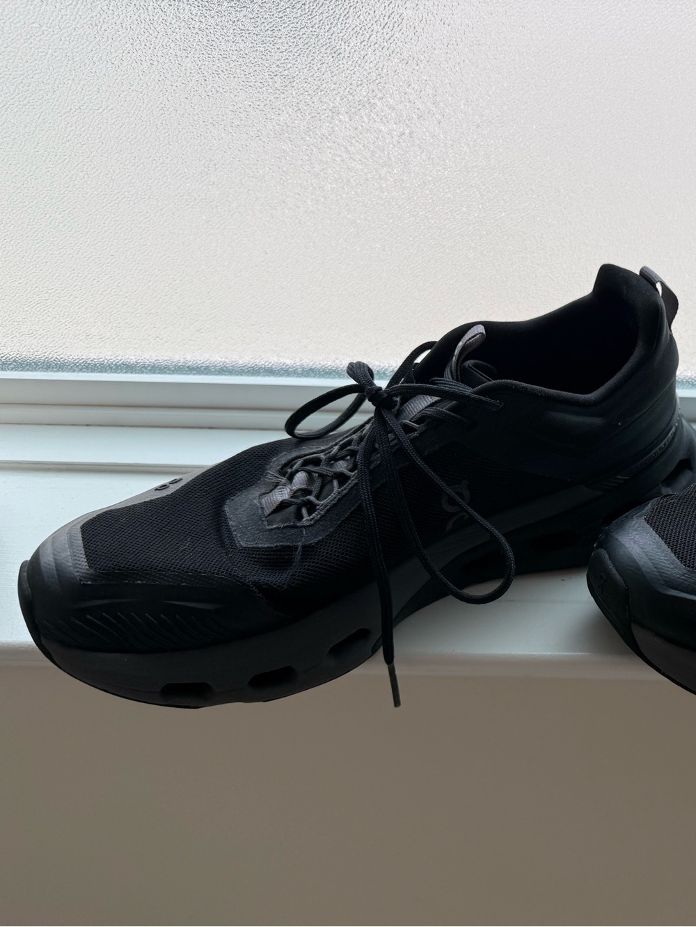 On Running Men's All-Black Performance Sneakers